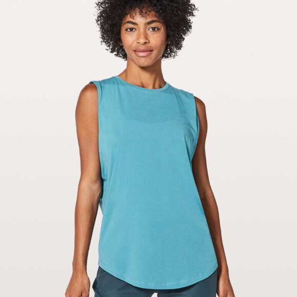 Lululemon Brunswick Muscle Tank - Picture 1 of 6